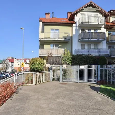 Family With Terrace By Renters Apartment Gdynia