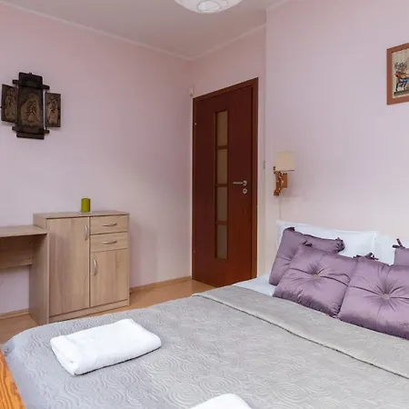 Family With Terrace By Renters *